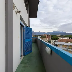 Appartamento Duca D'aosta - Il Soffio Del Mare, Viareggio