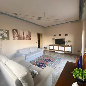 la-casa-di-marta.hotelinveneto.com/