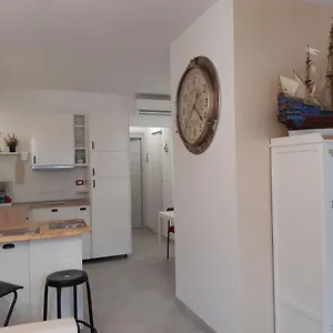 Appartamento Soleil Royal Piano Terra, Viareggio